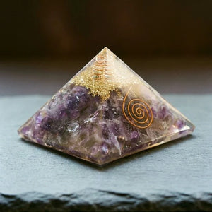 Amethyst Pyramid – Calmness, Protection & Spiritual Healing Crystal