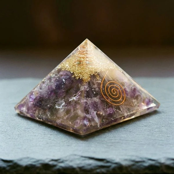 Amethyst Pyramid – Calmness, Protection & Spiritual Healing Crystal