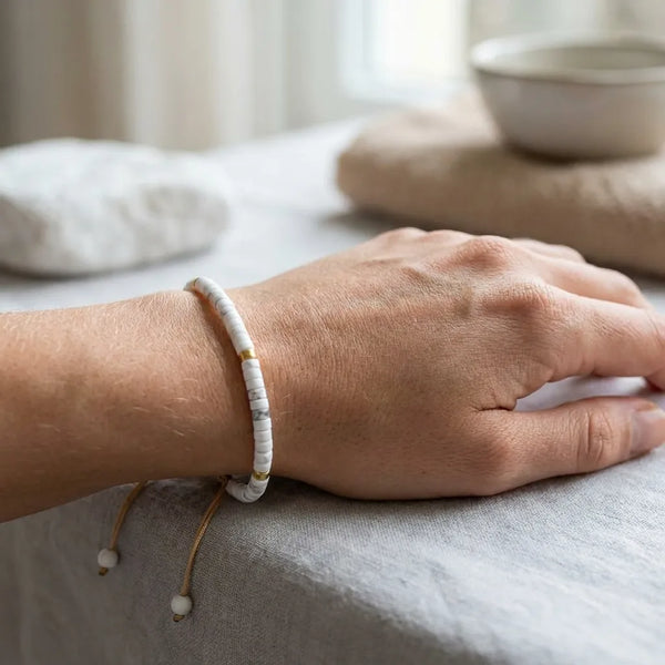 Howlite Natural Stone Bracelet – For Calmness, Healing, and Positive Energy
