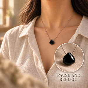 Obsidian fine cord necklace 02 model close
