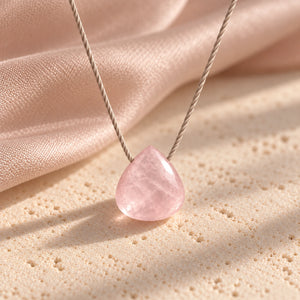 Rose Quartz fine cord necklace 04 macro
